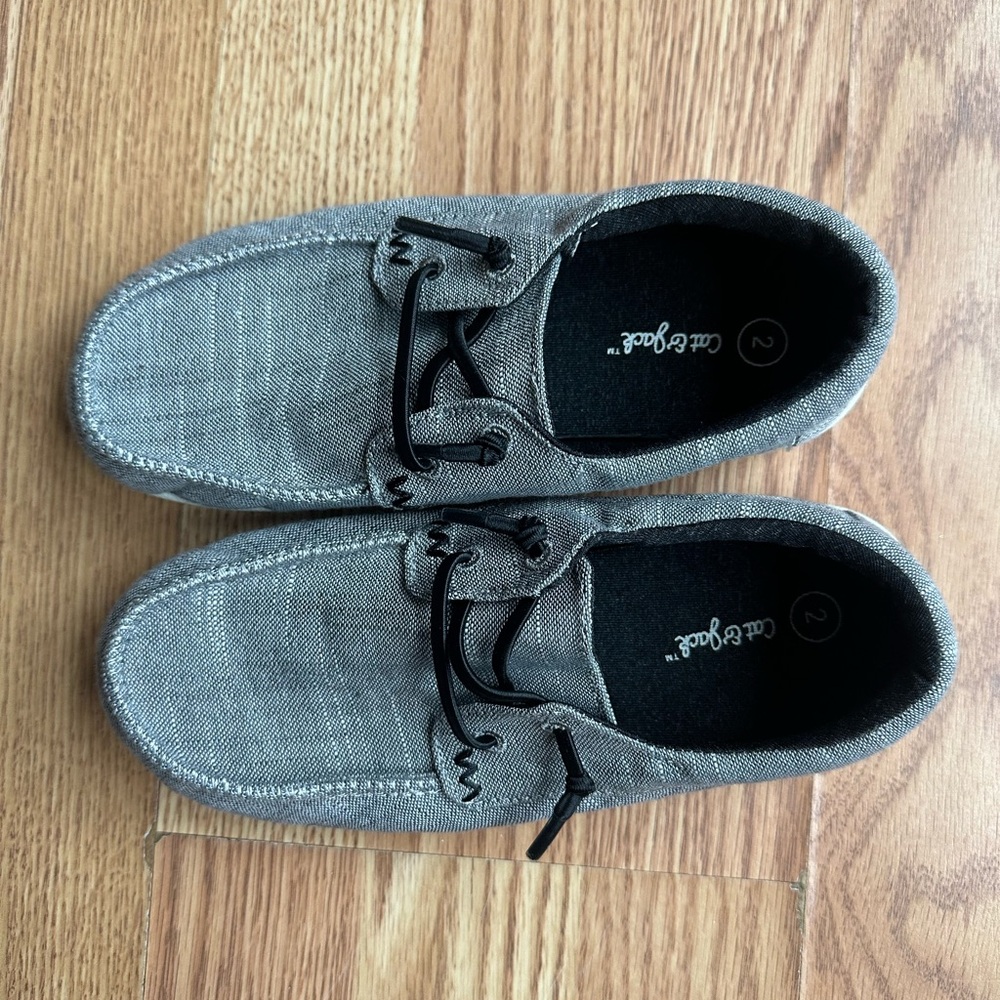 Cat & Jack Kids' Gray Dress Shoes